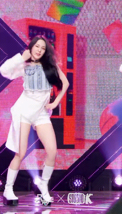 우아 나나 직캠 감상포인트 | 케이팝 토크 | K-POP 자유토론 | AJIKSA 아직사 - 이미지 6