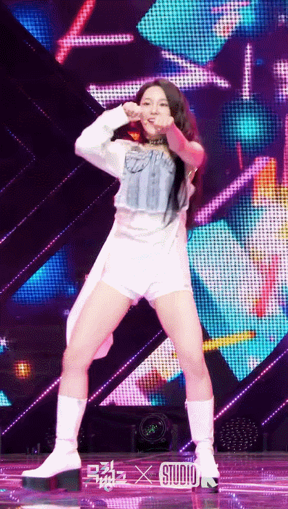 우아 나나 직캠 감상포인트 | 케이팝 토크 | K-POP 자유토론 | AJIKSA 아직사 - 이미지 11