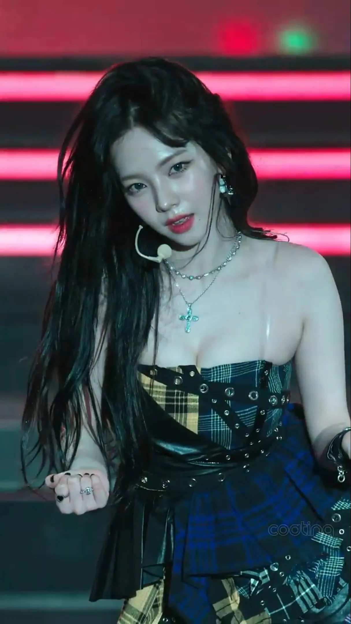 한터뮤직어워즈에서 레전드 또 갱신한 카리나