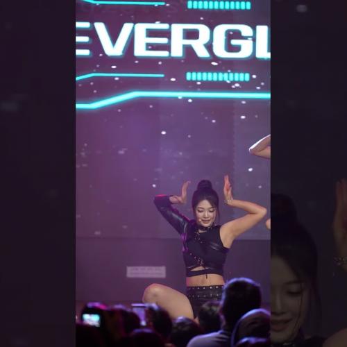 251102 동두천 서브컬쳐 페스티벌 에버글로우( LA DI DA )이유 4K60P 직캠 #에버글로우 #EVERGLOW #이유 #시현 #온다 #아샤