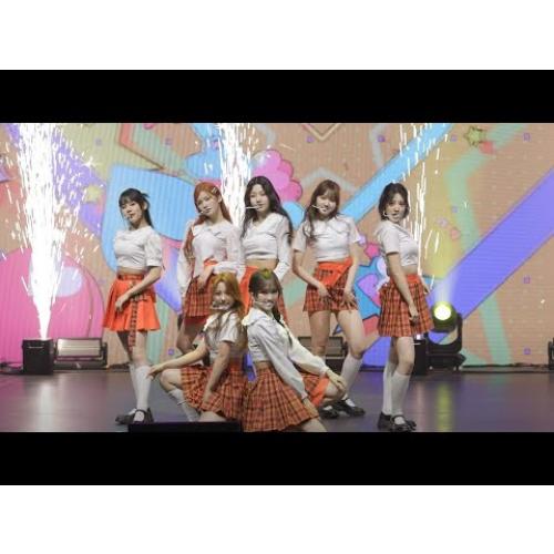 230329 첫사랑 CSR 2nd MINI ALBUM DELIGHT 쇼케이스  (열여덟 Eighteen (Signal))