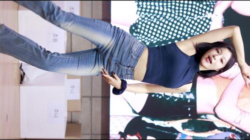 250916 아이칠린 팬사인회 예주 - 라루나 직캠 / ICHILLIN’ Fansign YEJU - La Luna Fancam