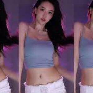 斗鱼 南妹儿 热舞 抖胸 主页简介电报群