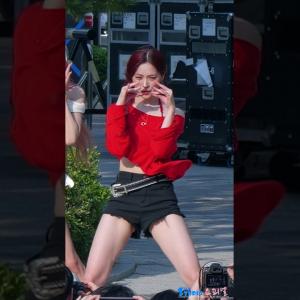 멋쁨 류진 🎶Kiss & Tell #RYUJIN #ITZY