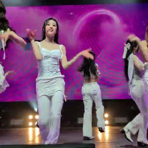 tripleS (트리플에스) - Love2Love | Chicago 250909 | Alpha Percent Tour