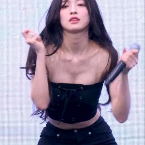 여름의 아린 🎶돌핀｜OH MY GIRL ARIN