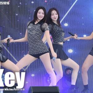 H1-KEY ♬ Rose Blossom ♬ Time to Shine ♬ Summer Was You ♬ Good for U #하이키 #여름이었다 @251016 김포 교육박람회