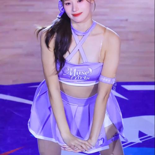 " 28초가 2.8초가 되버린 마법 " 2511116 이예빈 치어리더 직캠