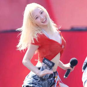 라잇썸 나영 POSE! in 워터밤  #라잇썸 #LIGHTSUM #나영 #워터밤 #waterbomb