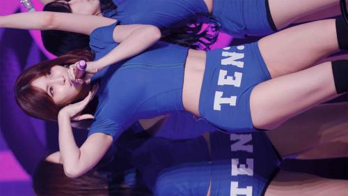 [8K] 251018 트와이스 모모 TWICE MOMO - STRATEGY 직캠 Fancam @10VE UNIVERSE FANMEETING