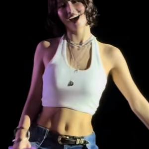 250803 twice Momo perfect abs