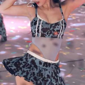 #트와이스 #나연 #ナヨン ONE SPARK 직캠 (#TWICE #NAYEON FanCam) 250719