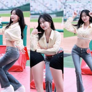 [4K] 2025 ssg랜더스 이지원치어리더 u go girl 풀영상 공연직캠 #shorts #이정윤 #치어리더 #응원  #직캠 #영상 #ssg랜더스