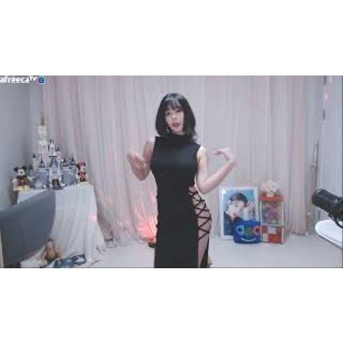 04012022 BJ 하루S2 (Haru S2) - You're pitiful by Fiestar