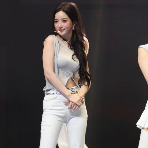 [4k] 251012 트리플에스 알피콘 rising 유연 직캠 4k 60p #트리플에스 #tripleS #トリプルS#김유연#유연#KimYooyeon #Yooyeon