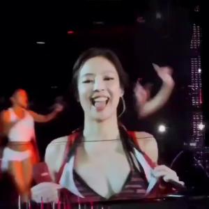 Remember when Jennie proudly showed off her cute tits live for millions to see 🤤