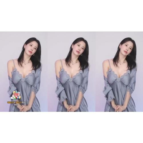 E컵라히 오늘내찐잠옷입고..편하게놀쟈