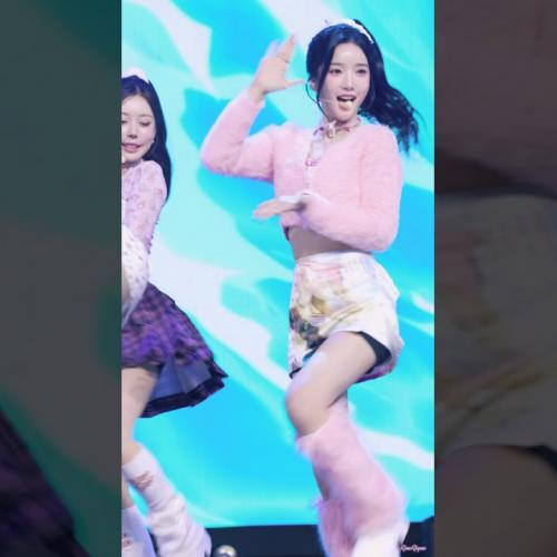 251124 트리플에스(tripleS) - Bubble Gum Girl 김유연 8K 직캠 fancam @MSNZ 쇼케이스