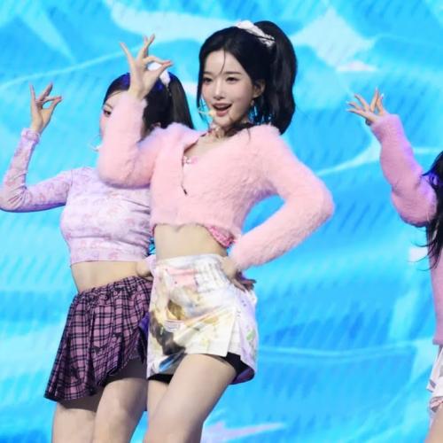 [4K] 251124 트리플에스 김유연 'Bubble Gum' 4k 60p 팬캠 Sun tripleS msnz 'Beyond Beauty' Showcase#tripleS#트리플에스