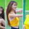 노란색 탑을 입고 섹시댄스를 추는 김도아치어리더는 조아~ (Kim DoA in yellow top at SSG Landersfield)