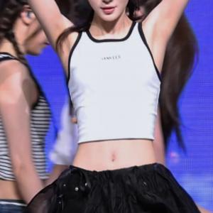 고무줄 묶음 머리 인트로 #이프아이 #ifeye ♬NERDY #카시아 #KASIA