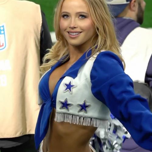 our touchdown routine!! #dallascowboyscheerleaders #nfl #dcc #dallascowboys