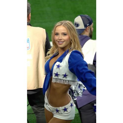 our touchdown routine!! #dallascowboyscheerleaders #nfl #dcc #dallascowboys