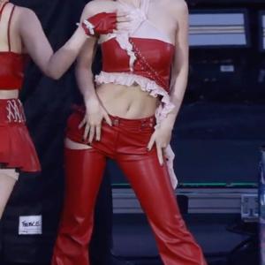 트와이스 모모 'Strategy' (Twice MOMO FanCam) 4K 세로직캠 #モモ #平ひら井いもも