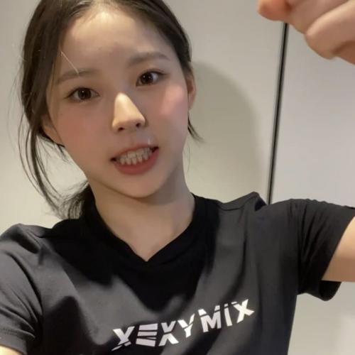 직캠 보고싶단 놈들 특