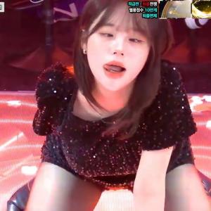 슈나  Ahegao  볼륨을 낮추세요! 클립문에이 주말반 S2 직급전 퇴출전쟁 퇴출자 2명 도아x문찬x성민x햄벅x지현x형민x초린x현미x시은x하연x슈나x로로x콩라