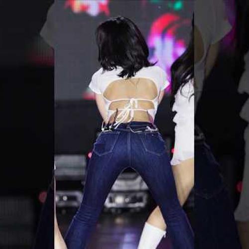 신비의 치명적인 뒤태 #신비 #SINB #VIVIZ #비비지