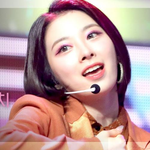 요즘 젤 많이보는 직캠 앞으로 1년 2년 내내 볼듯