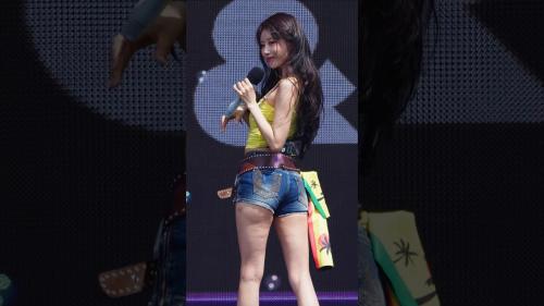 워터밤에 울려퍼지는 아츄! #미주 #MIJOO #러블리즈 #Lovelyz
