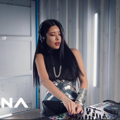 YOUNA - Melodic Techno & Progressive House DJ Mix 05 @ Dubai