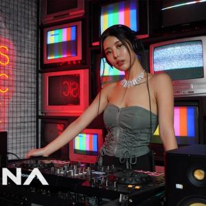 YOUNA - Melodic Techno & Progressive House DJ Mix 04 @ Dubai
