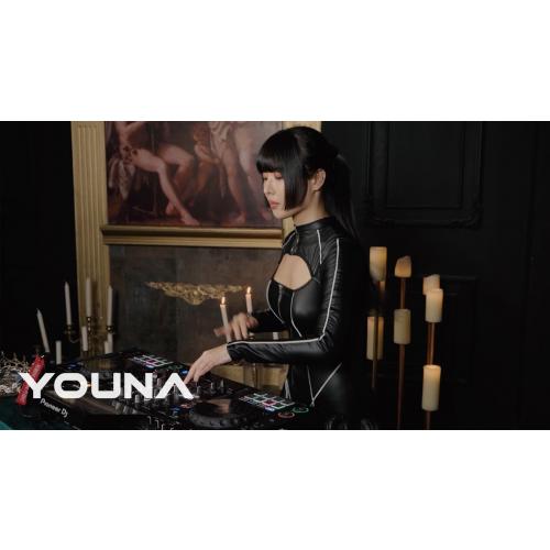 YOUNA - Melodic Techno & Progressive House DJ Mix 09 @ Dubai