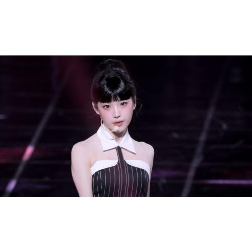 [4K] 251122 트리플에스 지연 '깨어 (Are You Alive) + Rising + Girls Never Die' 직캠 (tripleS JiYeon FanCam)