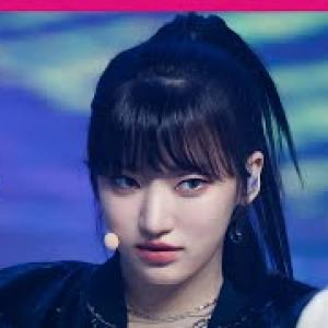 [MPD직캠] 빌리 시윤 직캠 4K 'flipp!ng a coin' (Billlie SIYOON FanCam)