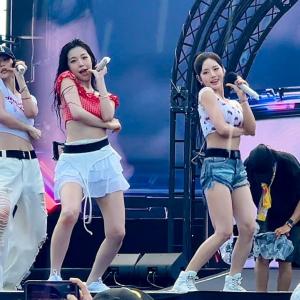 [폰카] 250823 프로미스나인 'LIKE YOU BETTER' 직캠 (fromis_9 FanCam) 워터밤 속초