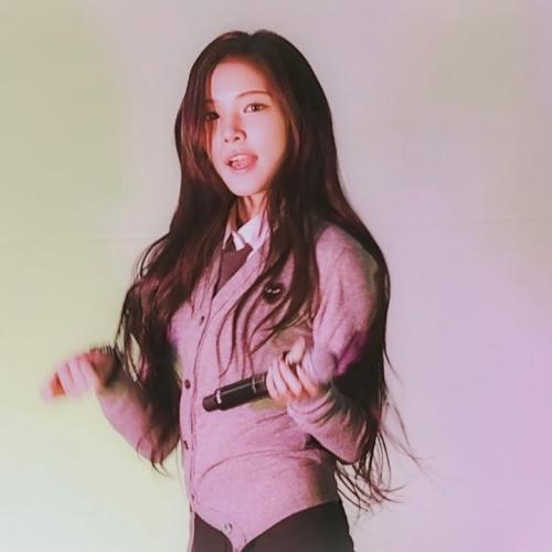 [4K] 251215 하츠투하츠 유하 'STYLE' 직캠 (Hearts2Hearts YUHA FanCam)