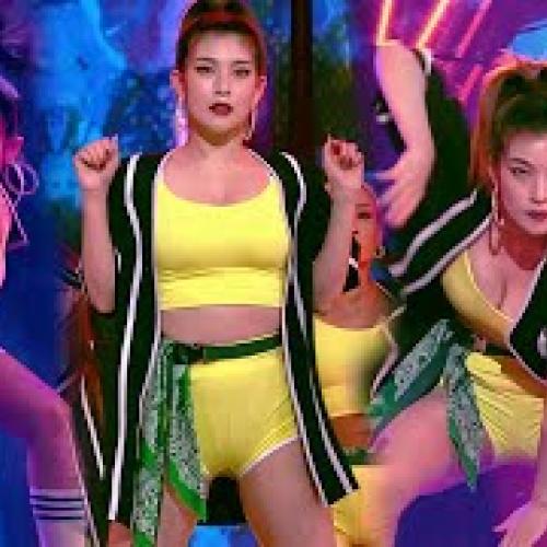 유슬기 직캠 4K 'NUNU NANA' (Yu Seulki Fancam) l @MusicBank 200731