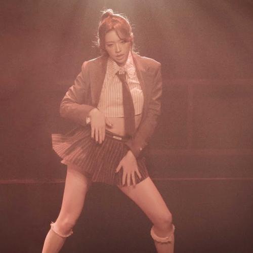 [4K] 251205 피프티피프티 문샤넬 'Pink Venom' cover 직캠 (FIFTY FIFTY CHANELLE MOON FanCam)