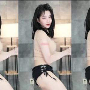 主播秋天(fall0715)+主播冬天(rlrlvkvk123)