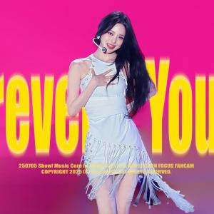 [4K] 250705 'FOREVER YOUNG' (orig. BLACKPINK) IZNA BANG JEEMIN 이즈나 방지민 FANCAM 직캠 @ Show! Music Core