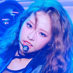 240902 COTTON CANDY 루셈블 혜주 직캠 LOOSSEMBLE HYEJU focus @ SHOWCASE [TTYL]