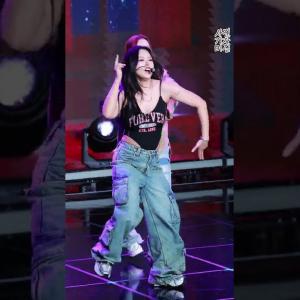 [4K] 루셈블 혜주, '걸스 나이트' 무대_Loossemble_HyeJu(Girl's Night)