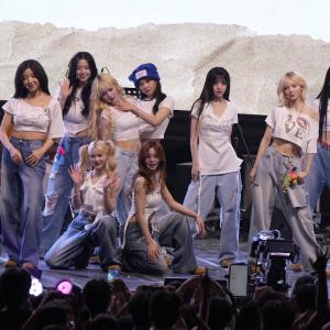 250526 신한대 축제 tripleS(트리플에스) - 깨어 (A조 12인 Ver.)