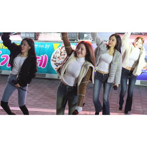 260118 레이샤 Laysha - Full Ver. 제니처럼/홀드업/아파트/따르릉/아모르파티 | 가로 직캠 | 홍성남당항 새조개축제 [KPOP FanCam 4K]