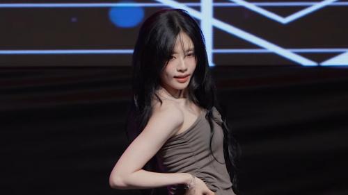 250925 프로미스나인 박지원 "LIKE YOU BETTER" 직캠 / fromis_9 Park JiWon Fan Cam