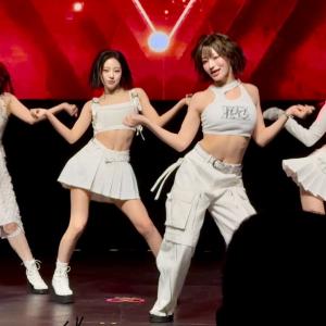 Billlie ‘Whiplash’ unit dance cover Our Flowerld live in Chicago 빌리 츠키 션 시윤 하루나 241117 4K60